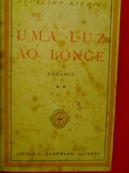 Imagem de UMA LUZ AO LONGE